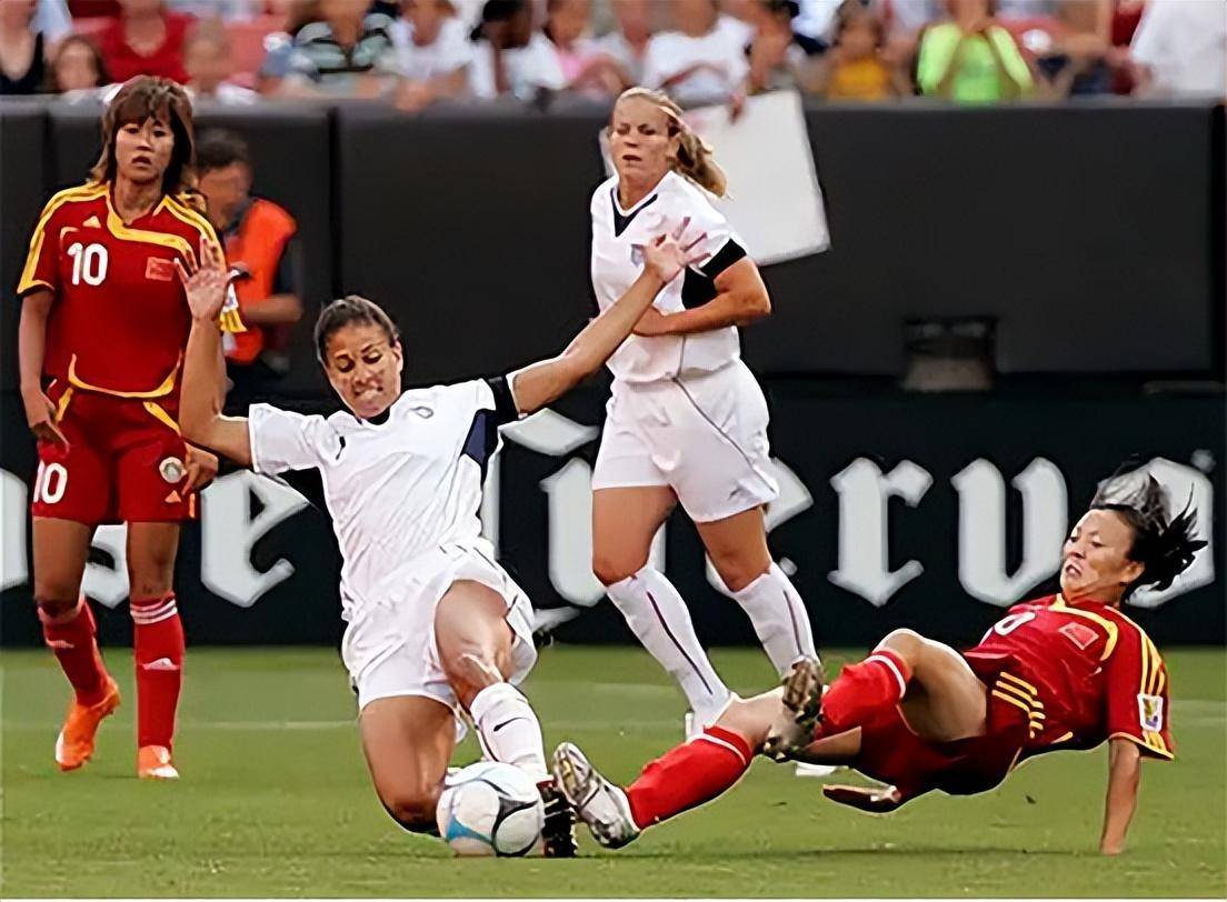 多点开花:法国队大胜南非队轻松晋级的简单介绍 多点开花:法国队大胜南非队轻松晋级的简单介绍