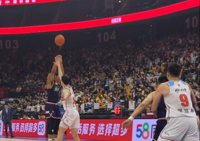 关于云南男篮战胜强敌,取得关键胜利的信息 关于云南男篮战胜强敌,取得关键胜利的信息