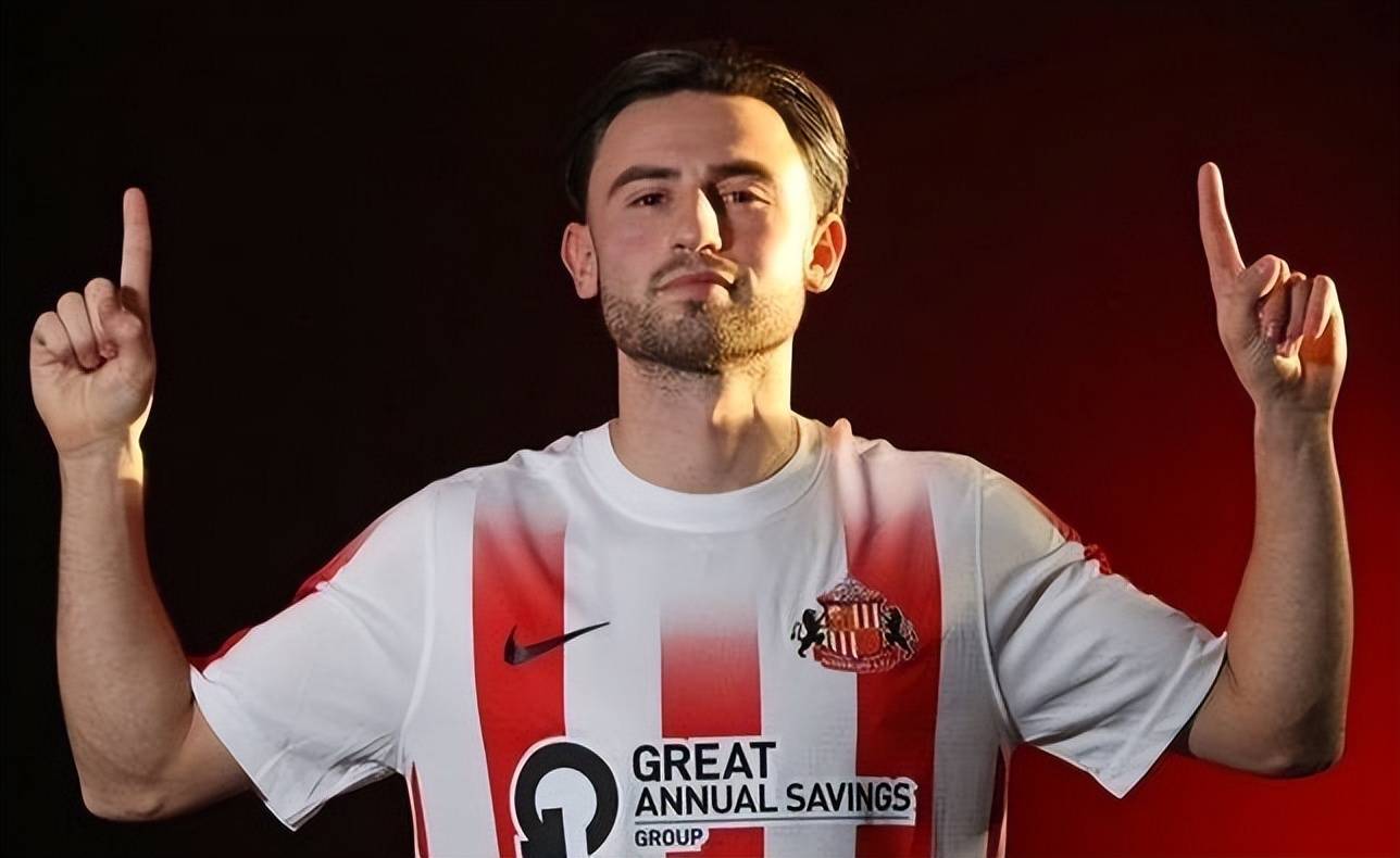 南安普顿击败英超劲旅,保级形势明朗的简单介绍 南安普顿击败英超劲旅,保级形势明朗的简单介绍