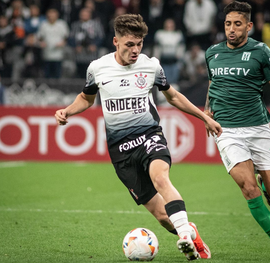 包含球队表现亮眼晋级为目标,士气高昂不容放松的词条 包含球队表现亮眼晋级为目标,士气高昂不容放松的词条