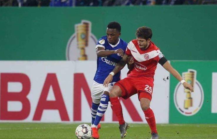 包含巴黎FC不敌对手，寻找联赛复苏之路的词条