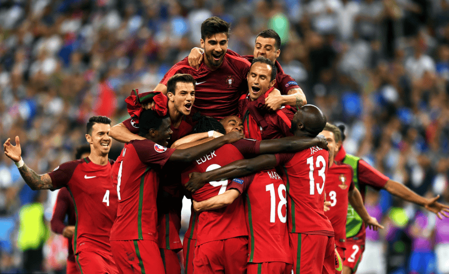 葡萄牙队携恩戈洛破霸城,淘汰克罗地亚 葡萄牙队携恩戈洛破霸城,淘汰克罗地亚