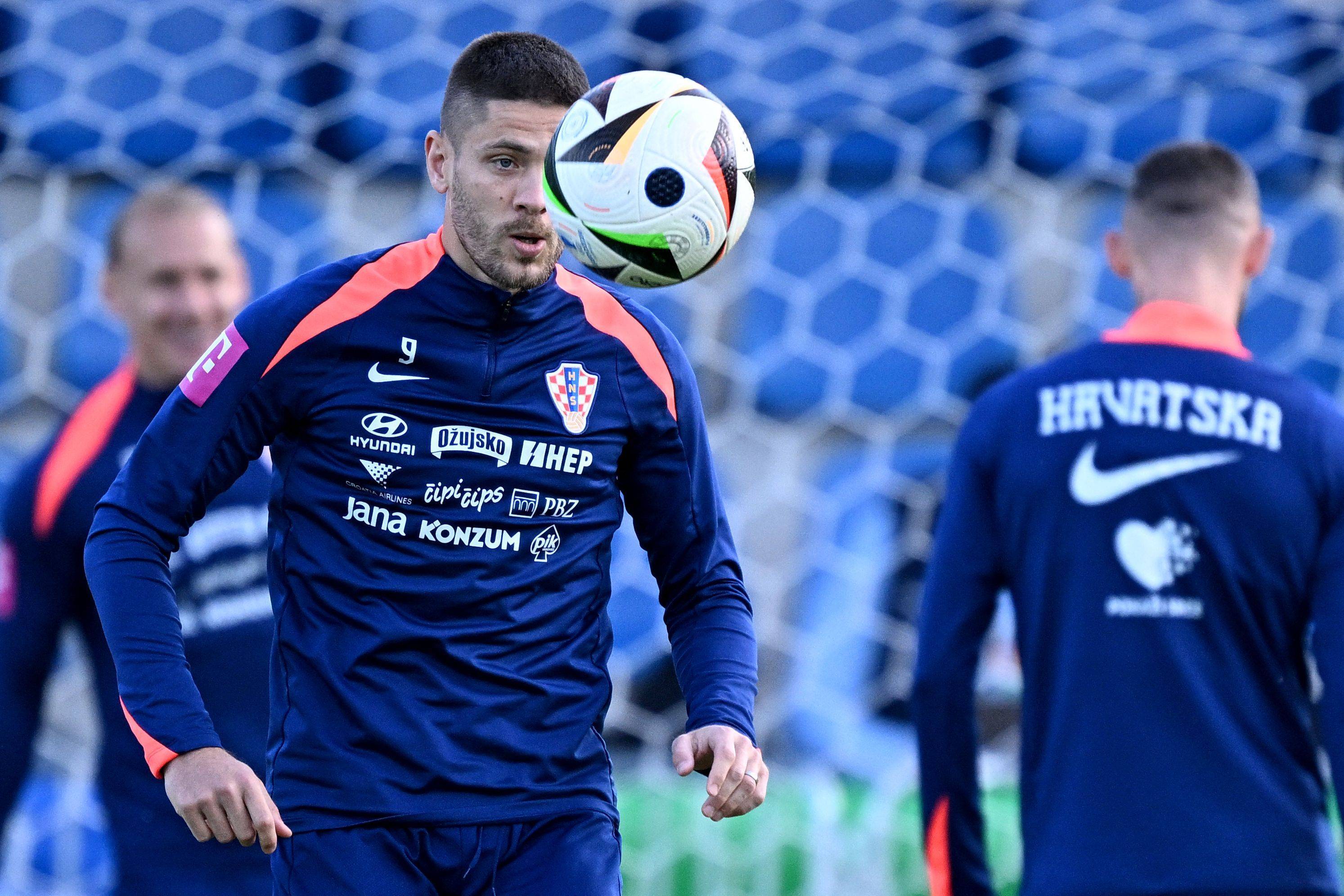 包含科瓦契奇绝杀,克罗地亚战胜瑞士挺进半决赛的词条 包含科瓦契奇绝杀,克罗地亚战胜瑞士挺进半决赛的词条