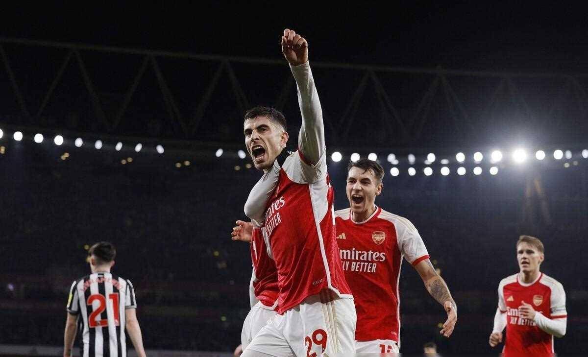 曼联-横扫波尔图,全面零封对手禁区的简单介绍 曼联-横扫波尔图,全面零封对手禁区的简单介绍