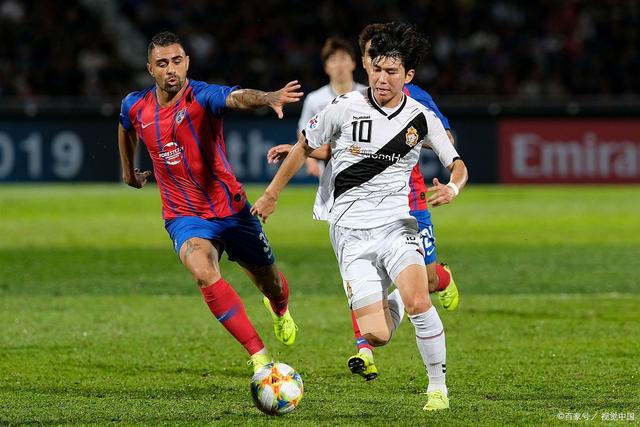 包含勇者之路，亚洲足球比赛中的激烈竞争的词条