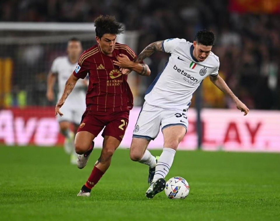 尤文图斯客场不敌那不勒斯,积分榜被赶超 尤文图斯客场不敌那不勒斯,积分榜被赶超