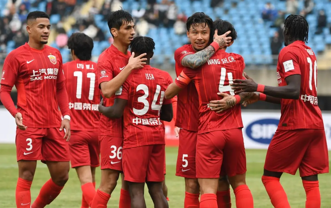 外援实力尽显,球队实力进一步提升 外援实力尽显,球队实力进一步提升