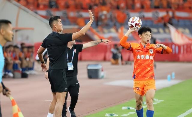 亚洲球员留洋新闻频现，个个带领球队美誉的简单介绍