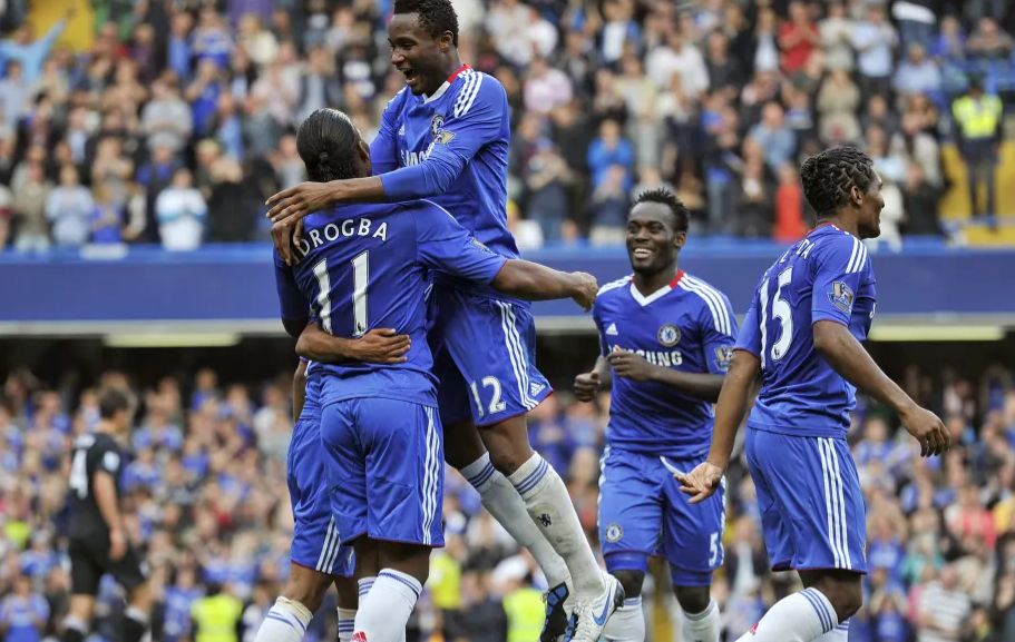 重庆队在客场比赛中表现出色,创造奇迹 重庆队在客场比赛中表现出色,创造奇迹