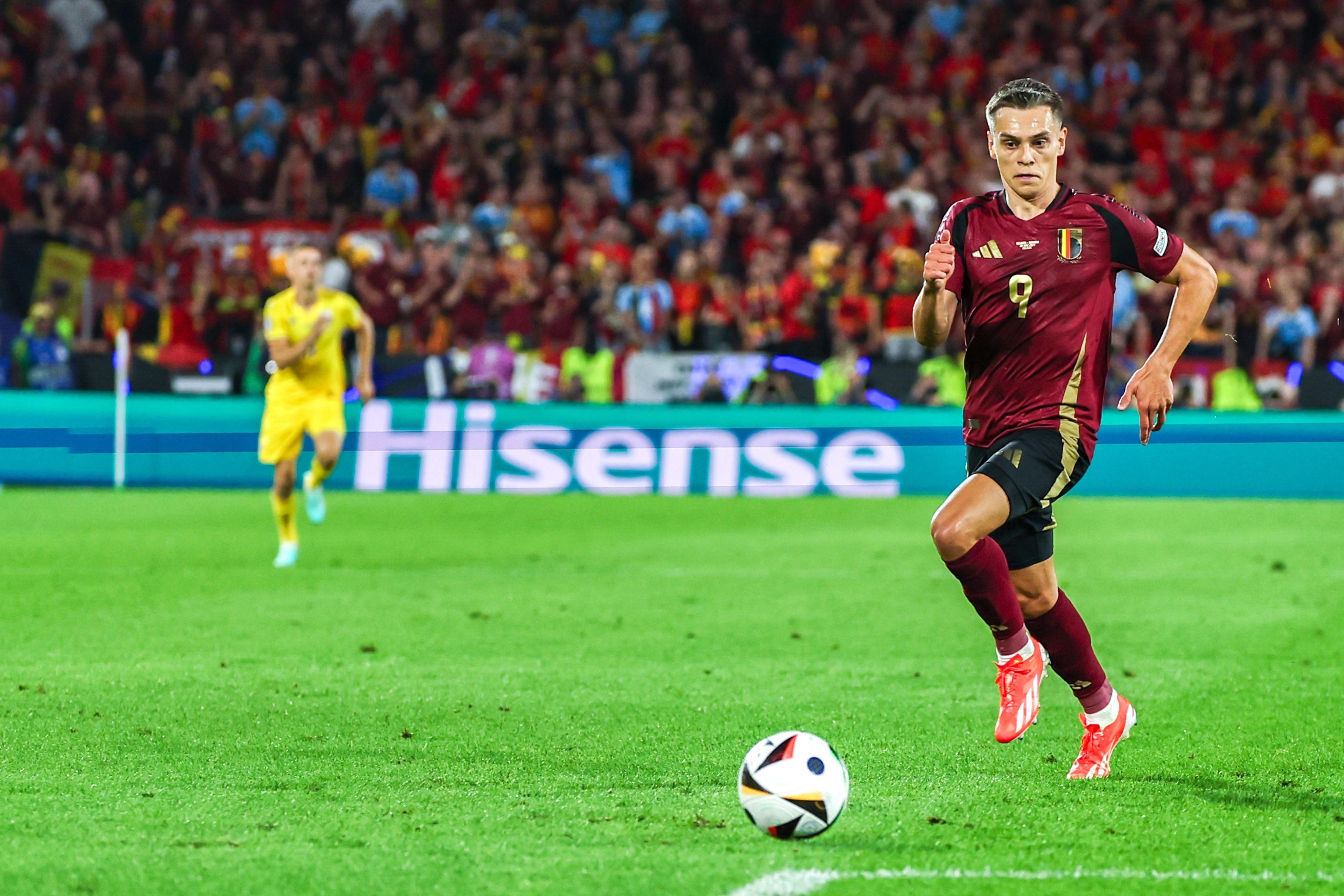 比利时队表现抢眼,正在向欧洲足球领先军团迈进的简单介绍 比利时队表现抢眼,正在向欧洲足球领先军团迈进的简单介绍