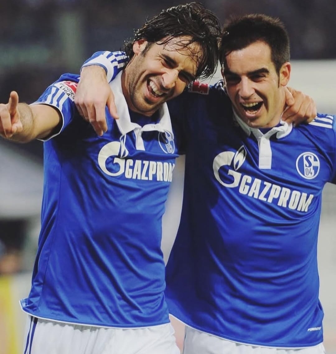 包含沙尔克反弹迹象明显,球队重返胜利巅峰的词条 包含沙尔克反弹迹象明显,球队重返胜利巅峰的词条