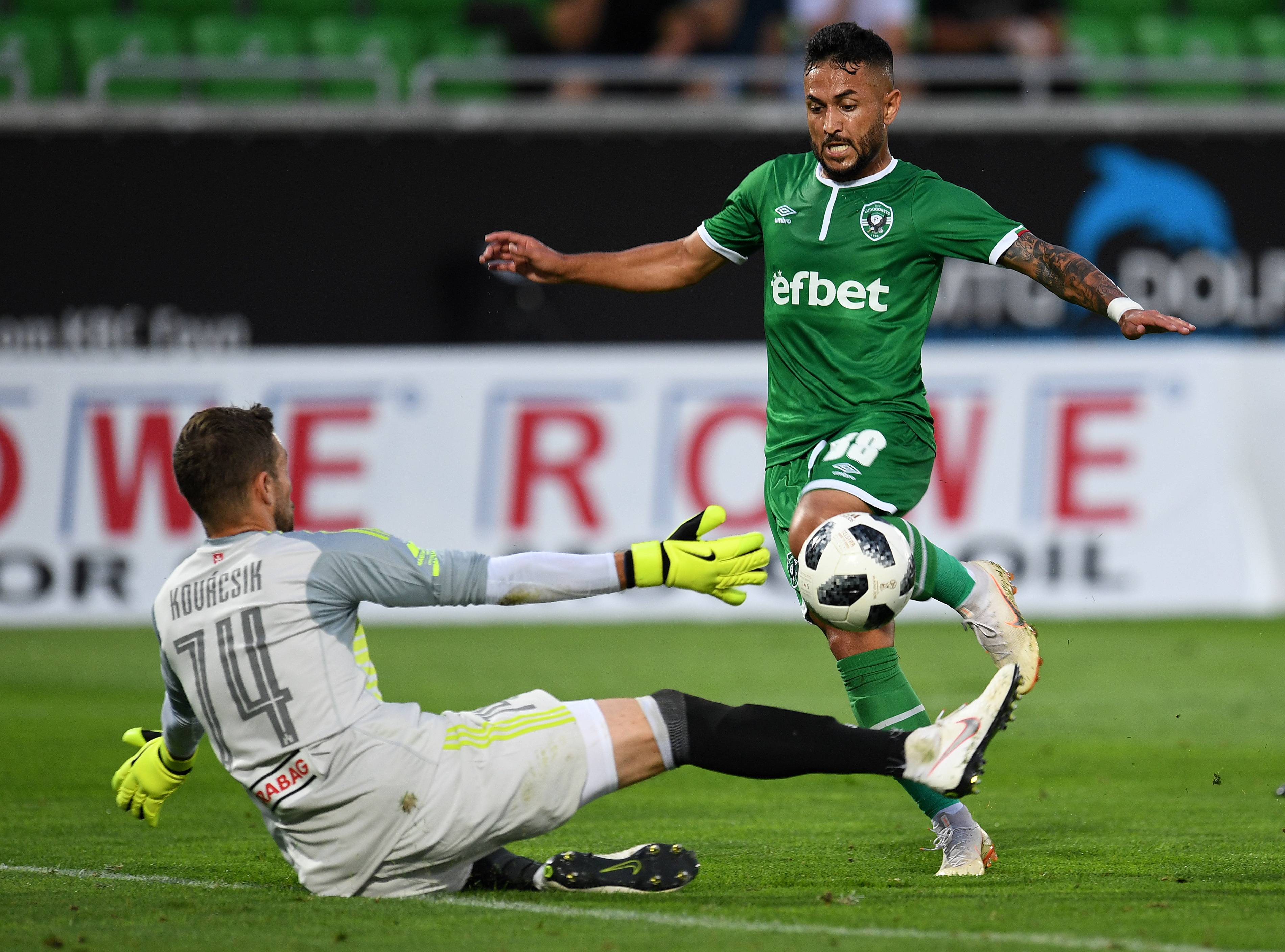 捷克队客场战平摩尔多瓦,欧预赛首轮未能取胜的简单介绍 捷克队客场战平摩尔多瓦,欧预赛首轮未能取胜的简单介绍