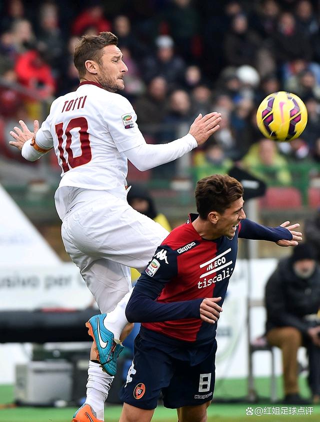 精彩足球赛事中的不可思议一幕，让人触目惊心