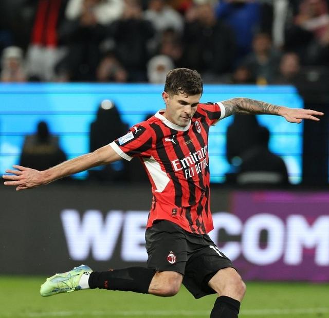 关于AC米兰队险胜对手,临危不乱,稳占领先的信息 关于AC米兰队险胜对手,临危不乱,稳占领先的信息