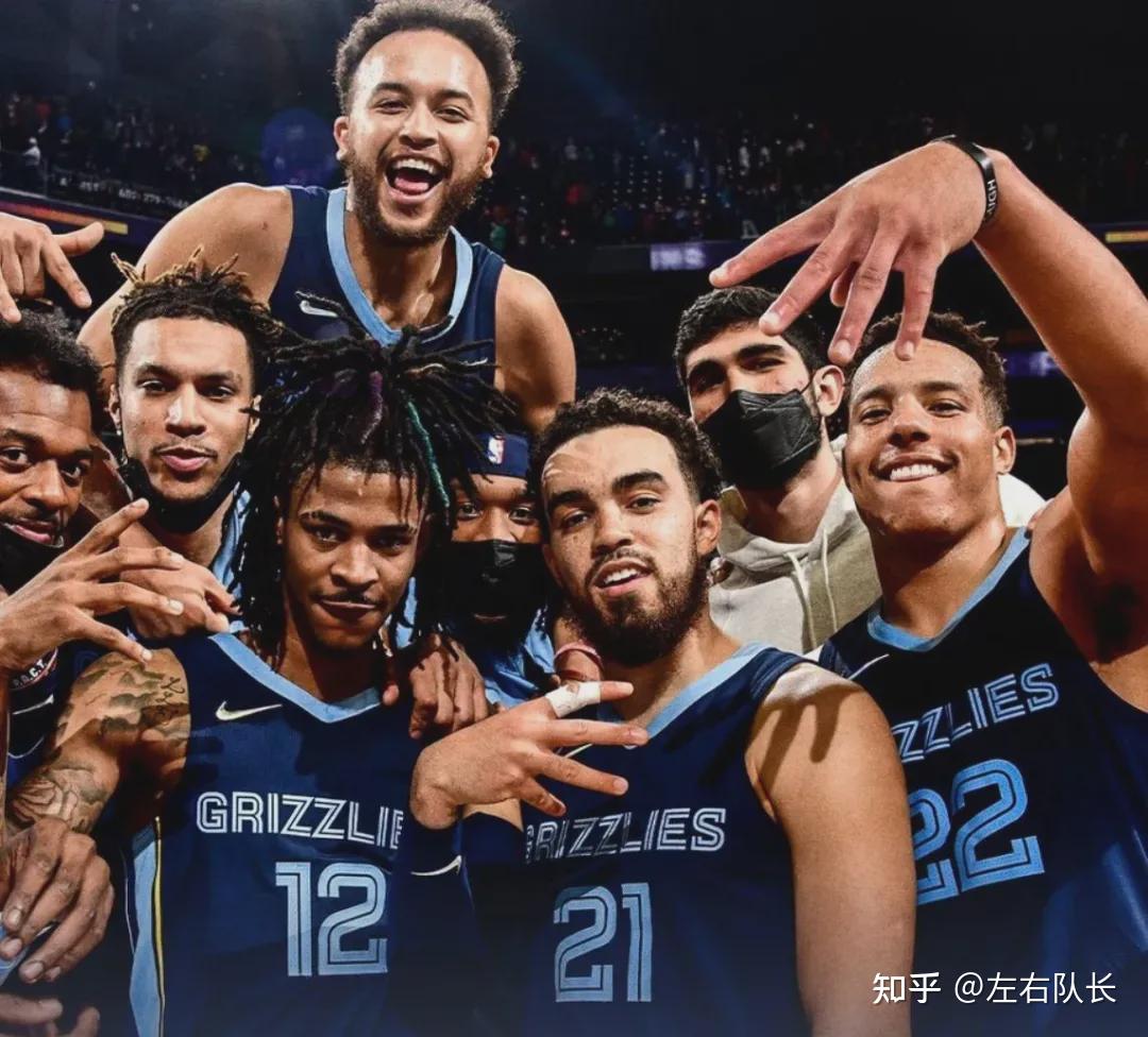 灰熊队长出战,为团队加油助威的简单介绍 灰熊队长出战,为团队加油助威的简单介绍