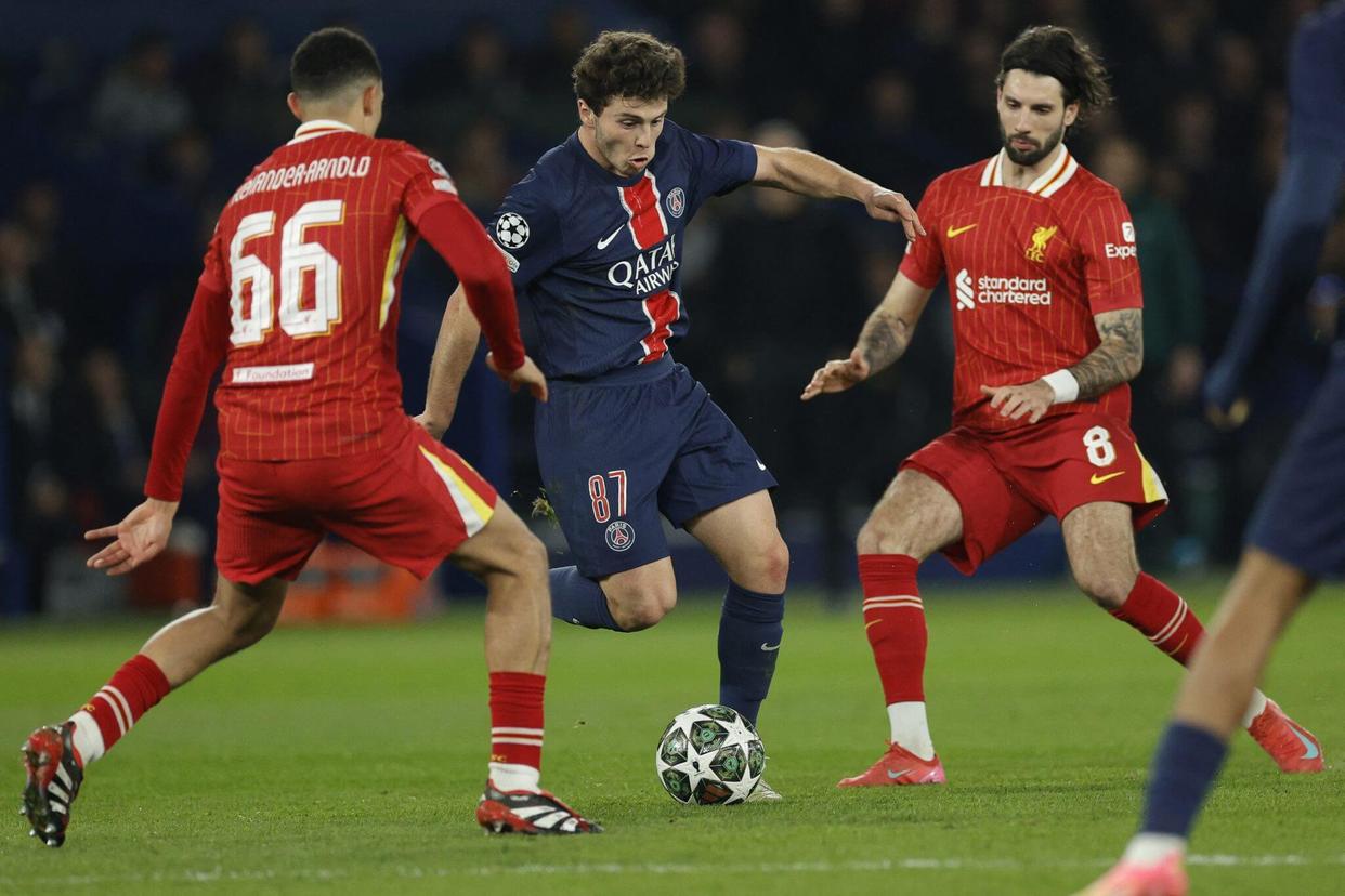 伊涅斯塔回归引发球迷热议 伊涅斯塔回归引发球迷热议