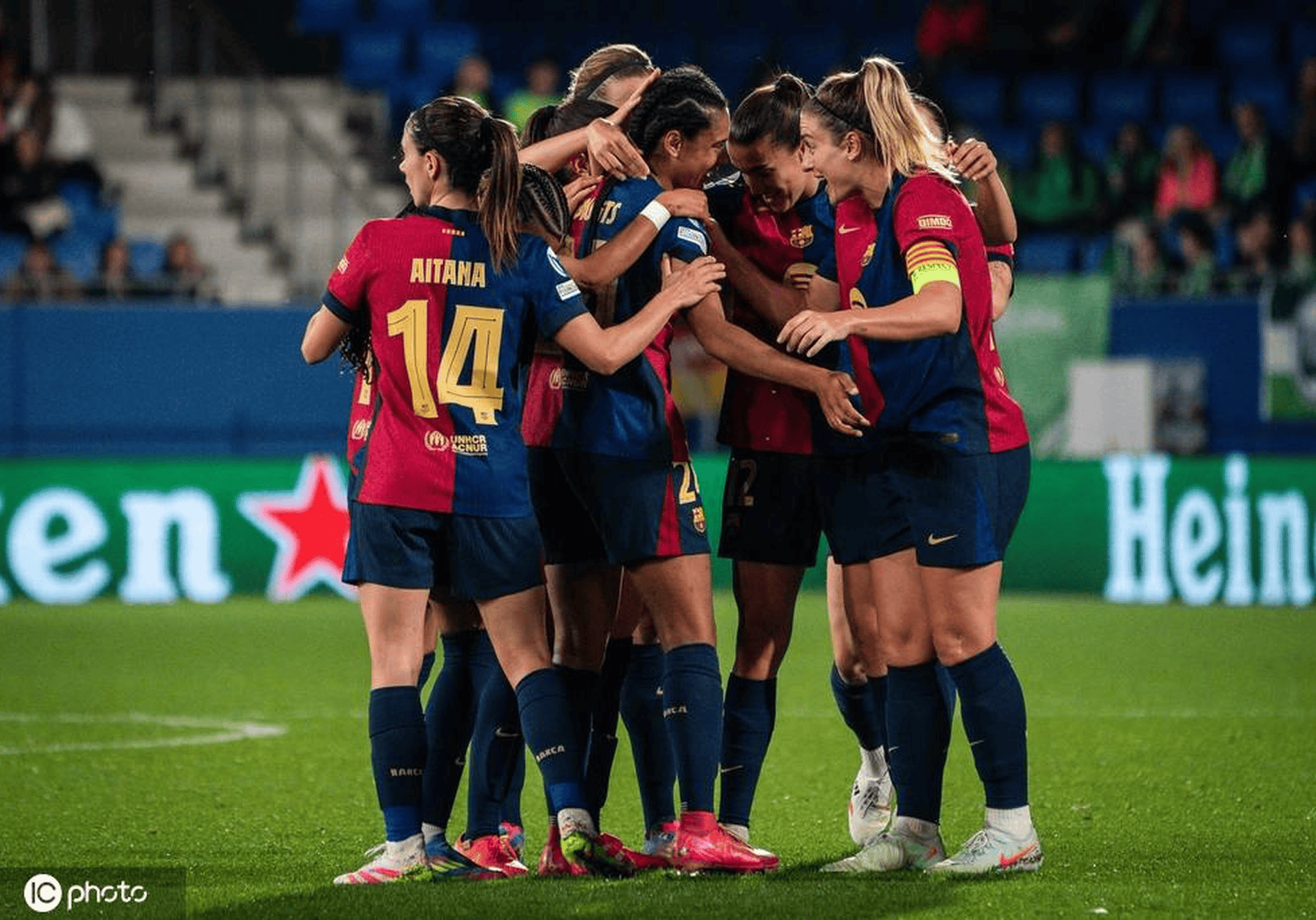 巴西女足击败对手,成功晋级半决赛 巴西女足击败对手,成功晋级半决赛