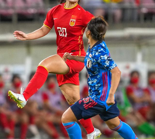 国家队备战奥运女足战朝鲜队进入紧张状态