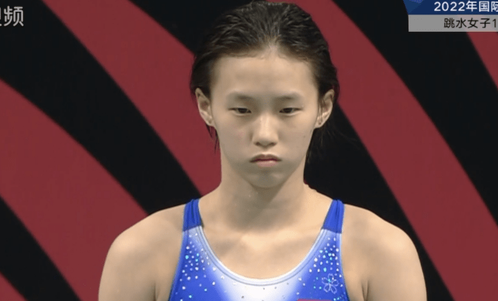 游泳比赛中出现惊人逆转,现场观众惊呼连连的简单介绍 游泳比赛中出现惊人逆转,现场观众惊呼连连的简单介绍