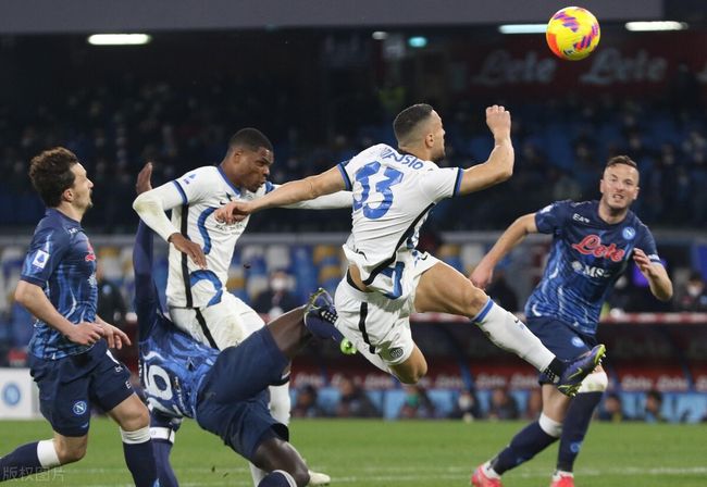 意甲传统劲旅状态低迷,教练思索改变 意甲传统劲旅状态低迷,教练思索改变