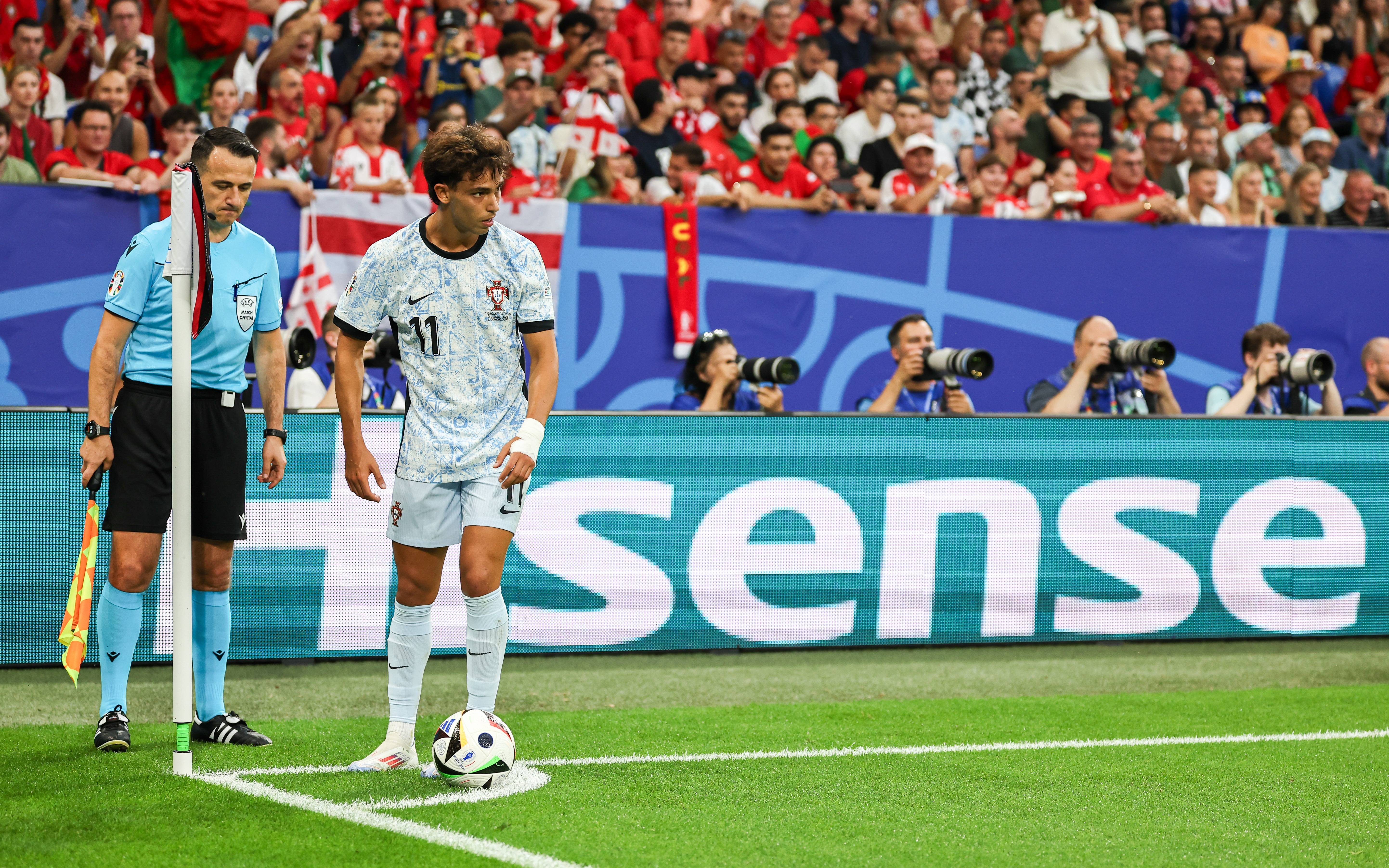 法国队成功晋级欧洲杯16强赛 法国队成功晋级欧洲杯16强赛