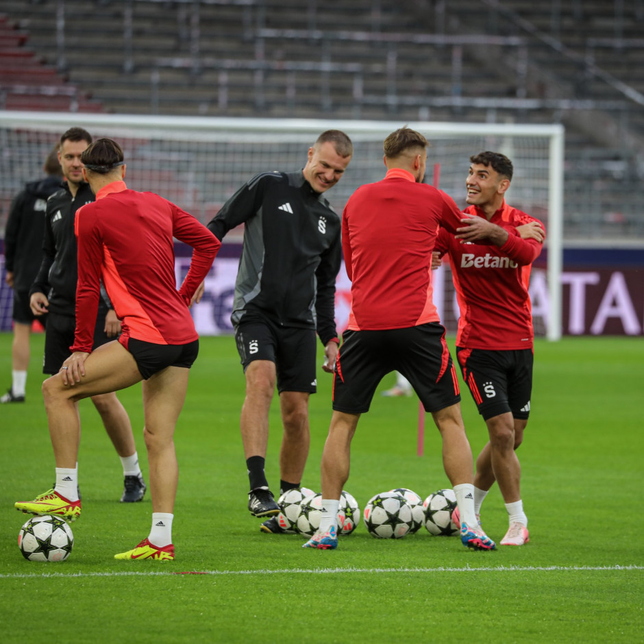 布拉格斯巴达豪取主场胜利，志在必得