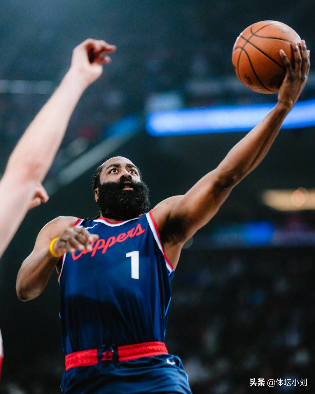 快船击败爵士,莱昂纳德全面爆发 快船击败爵士,莱昂纳德全面爆发