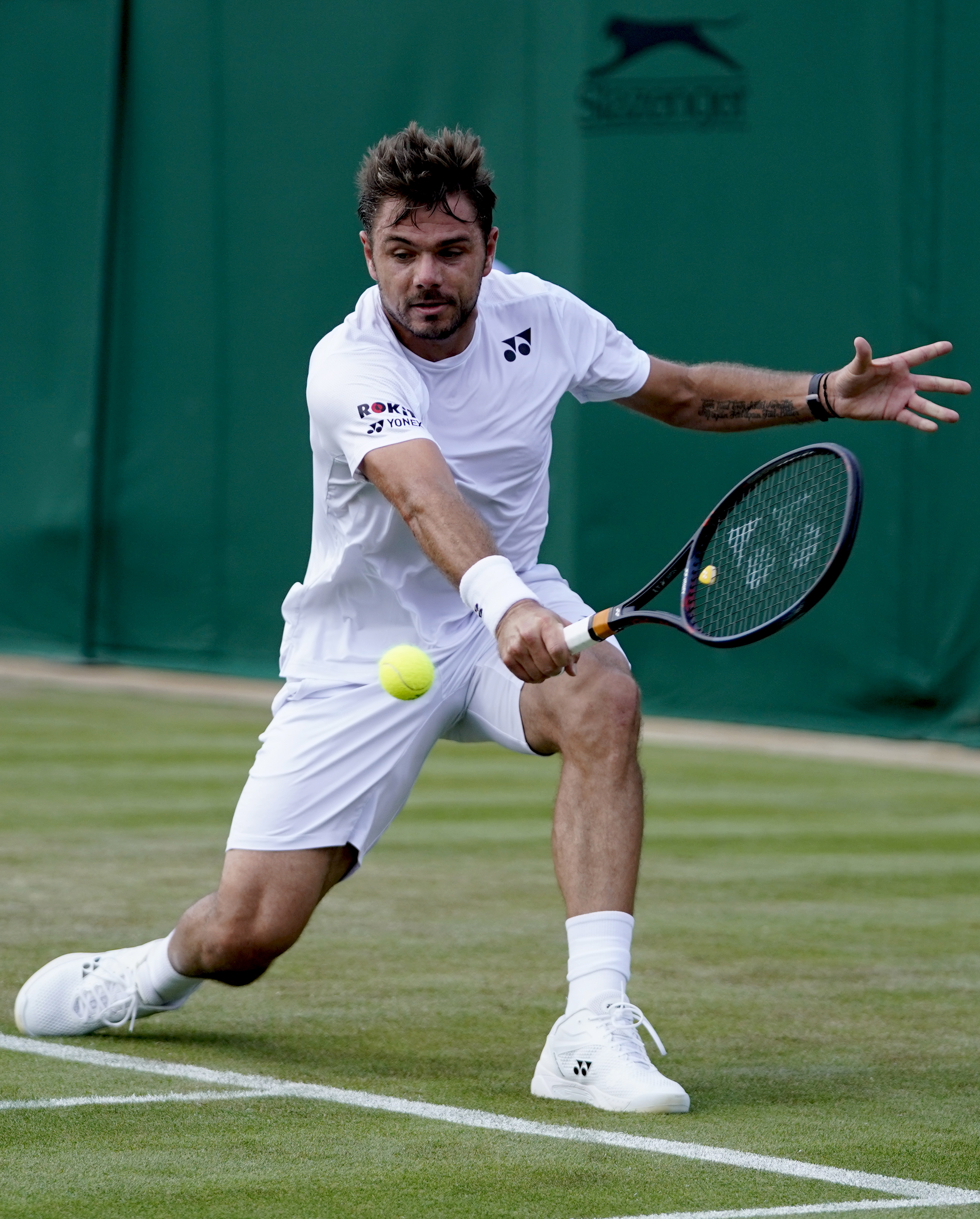 关于法国网球队险胜世界网球队,瓦林卡高光表现的信息 关于法国网球队险胜世界网球队,瓦林卡高光表现的信息