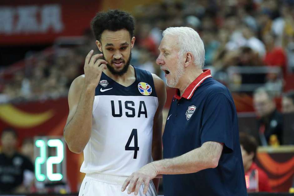 魔术鏖战波兰男篮,巴恩斯完成帽子戏法的简单介绍 魔术鏖战波兰男篮,巴恩斯完成帽子戏法的简单介绍