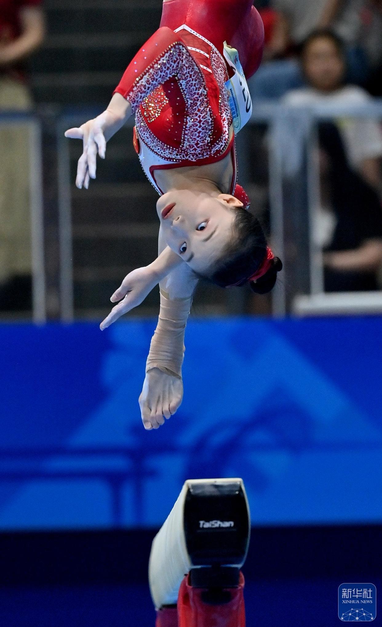 体操再创历史,冠军实至名归 体操再创历史,冠军实至名归