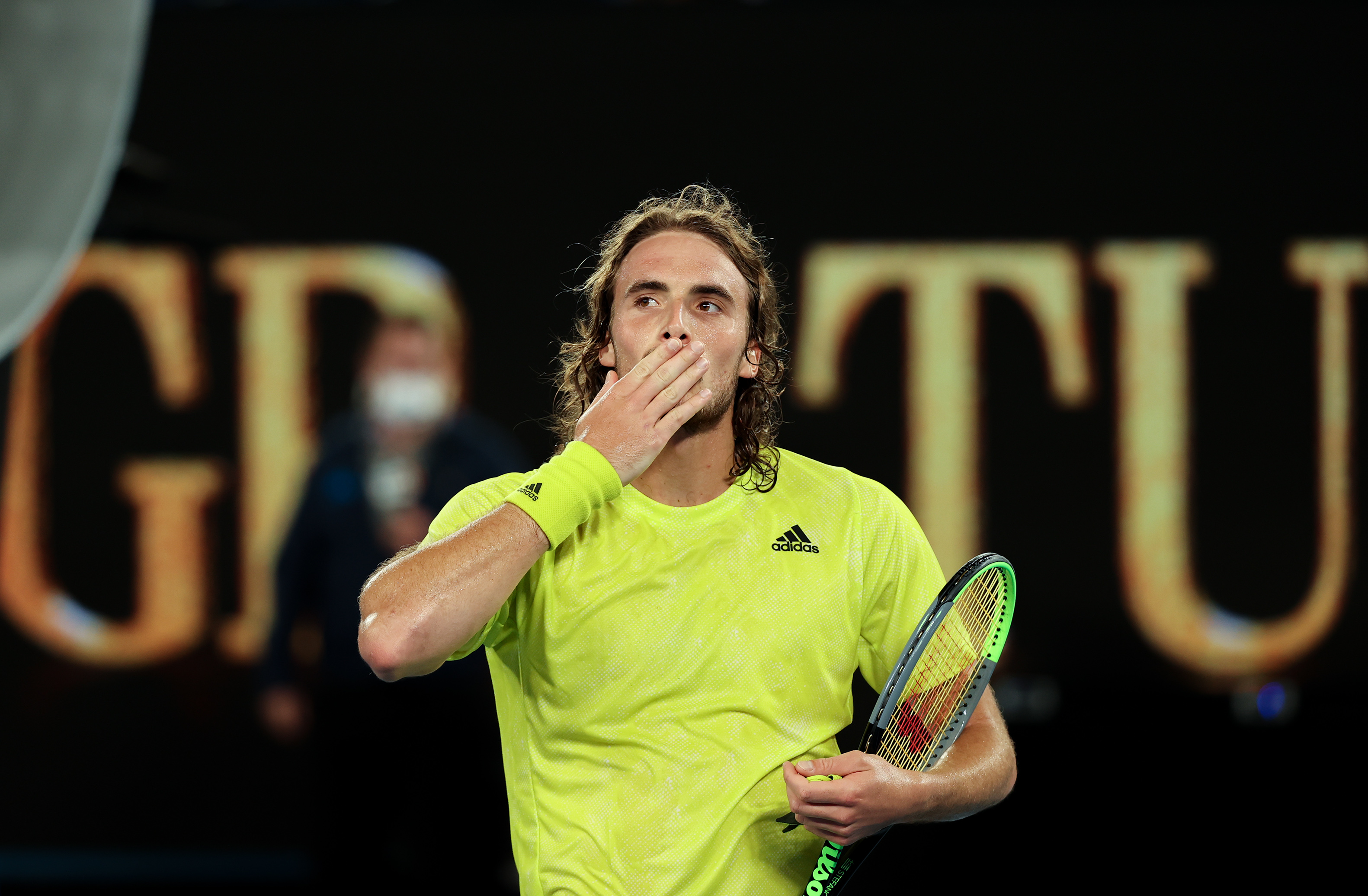 澳网险胜联合杯,西西帕斯刷新纪录 澳网险胜联合杯,西西帕斯刷新纪录