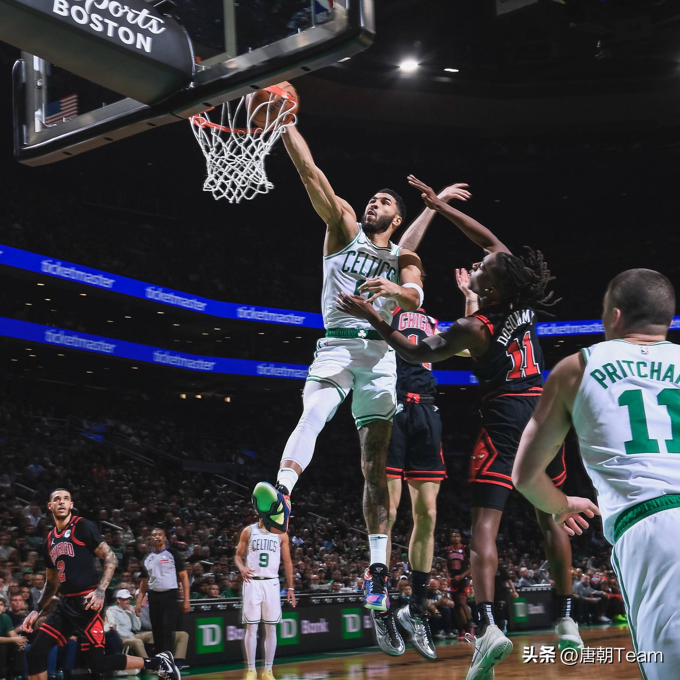 凯尔特人轻取国王，武切维奇关键制胜