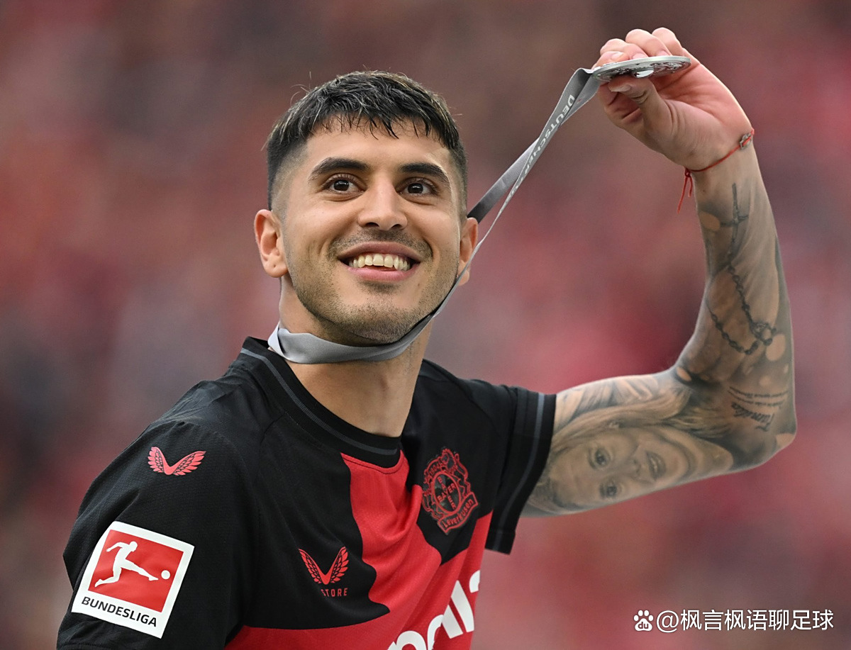 勒沃库森中场球员表现出色，助球队夺胜