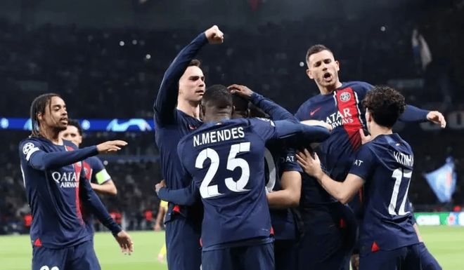 里昂客场不敌斯特拉斯堡，积分增加