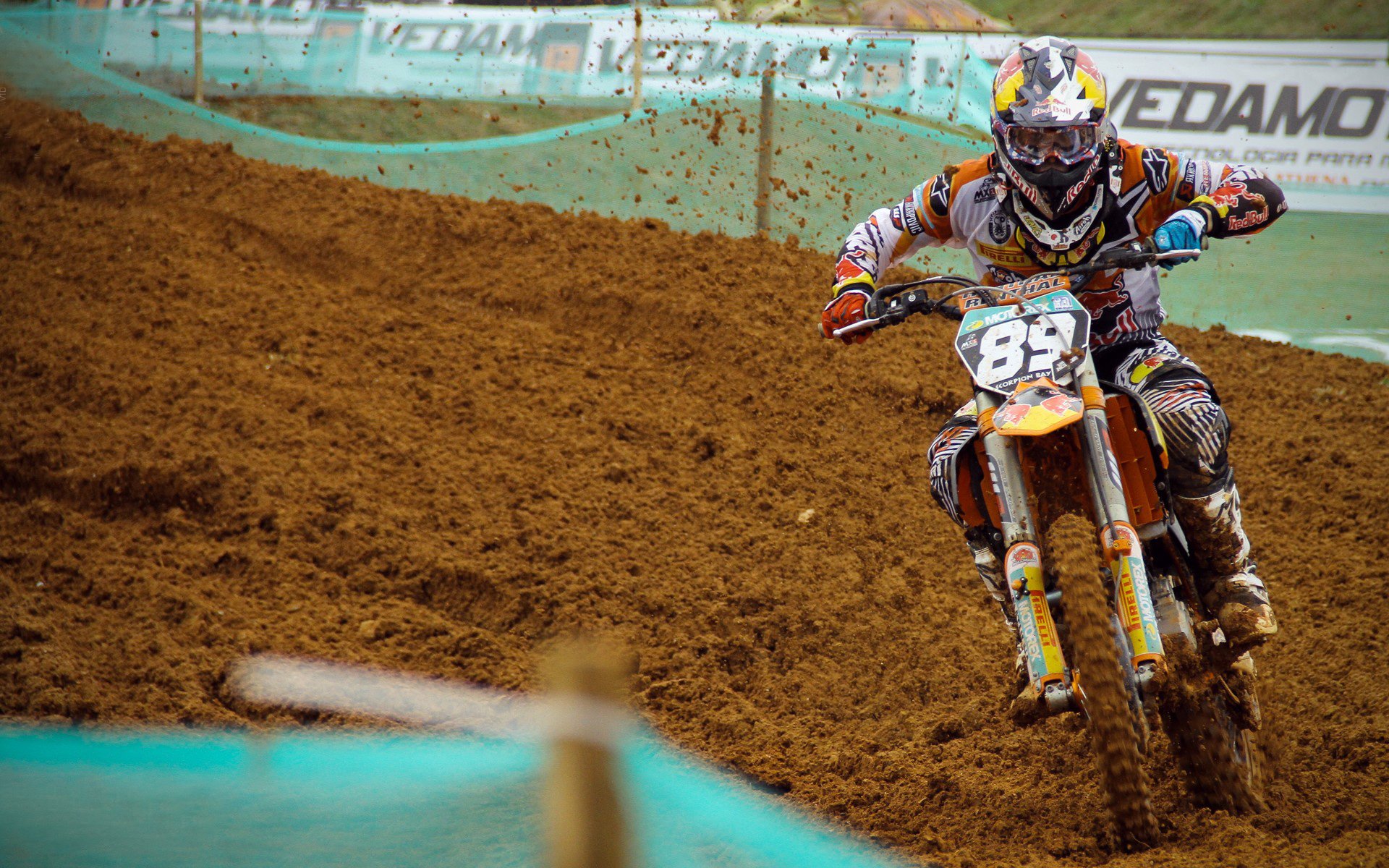 西决生死战焦点战，德国队3-0狂胜阿森纳，晋级之路势不可挡