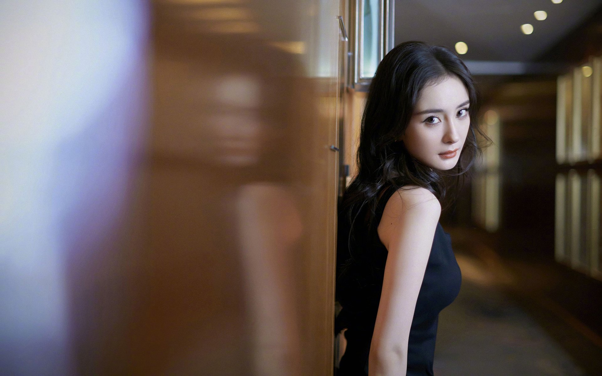 贝恩狂轰38分上演进攻神迹 爵士鏖战险胜上海队